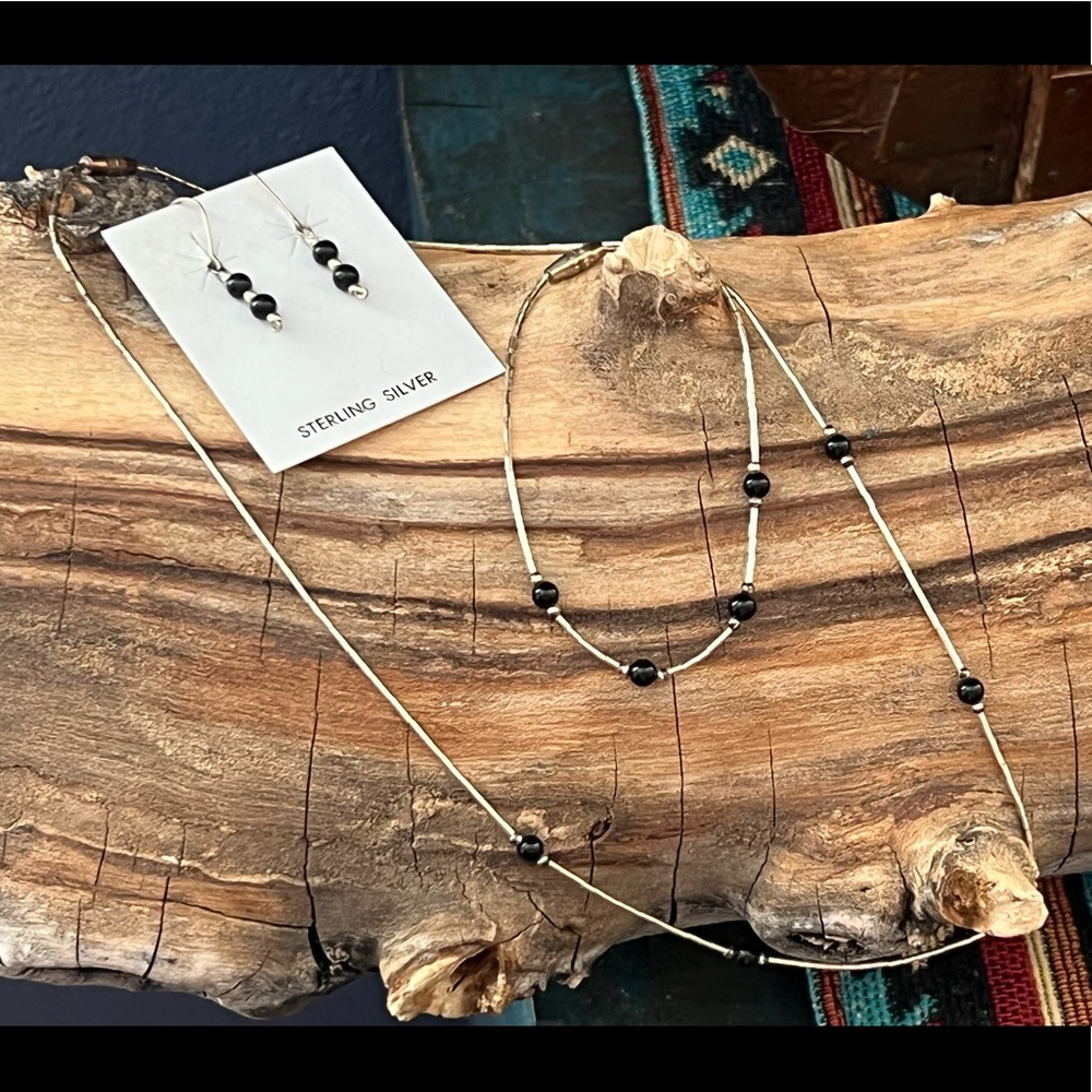 Native American Liquid Silver and Onyx Jewelry Set